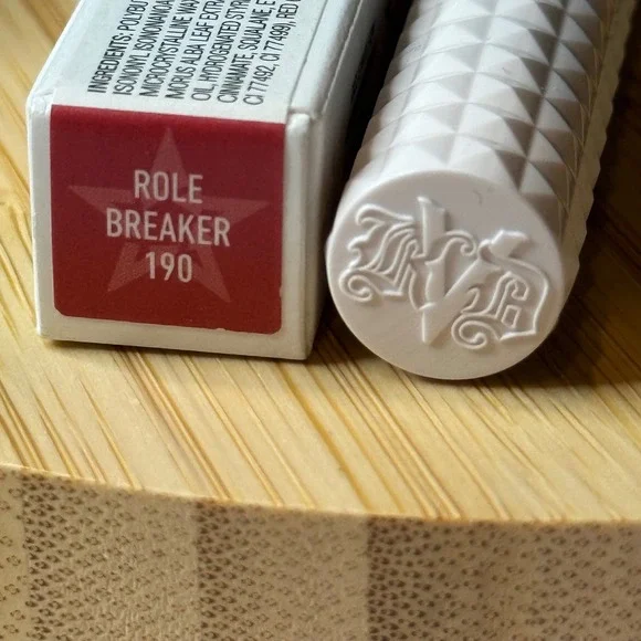 KAT VON D • VEGAN BEAUTY • EPIC KISS • LIPSTICK • ROLE BREAKER 190 • New in Box - Picture 3 of 4